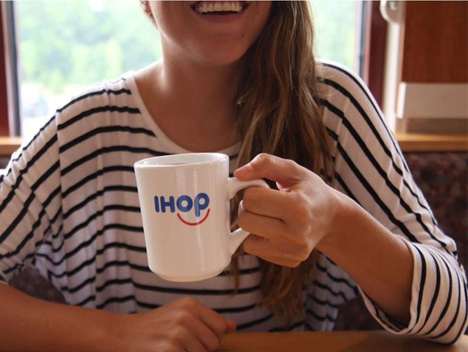 國際上最大的連鎖餐廳之一——IHOP全新品牌設計