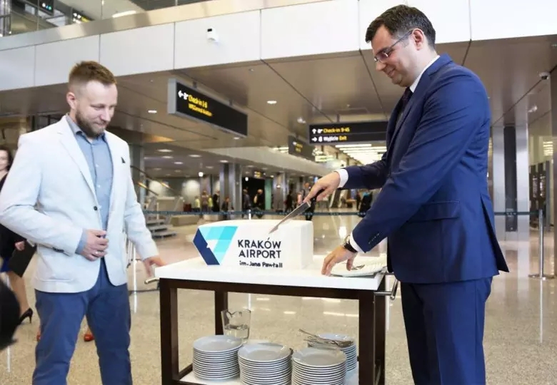 克拉科夫機場(chǎng)（Krakow Airport）新形象設計